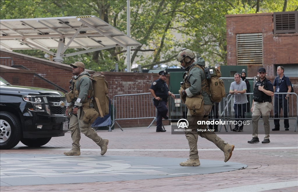 Hasidik Yahudiler İsrail Cumhurbaşkanı Herzog'u New York'ta protesto etti