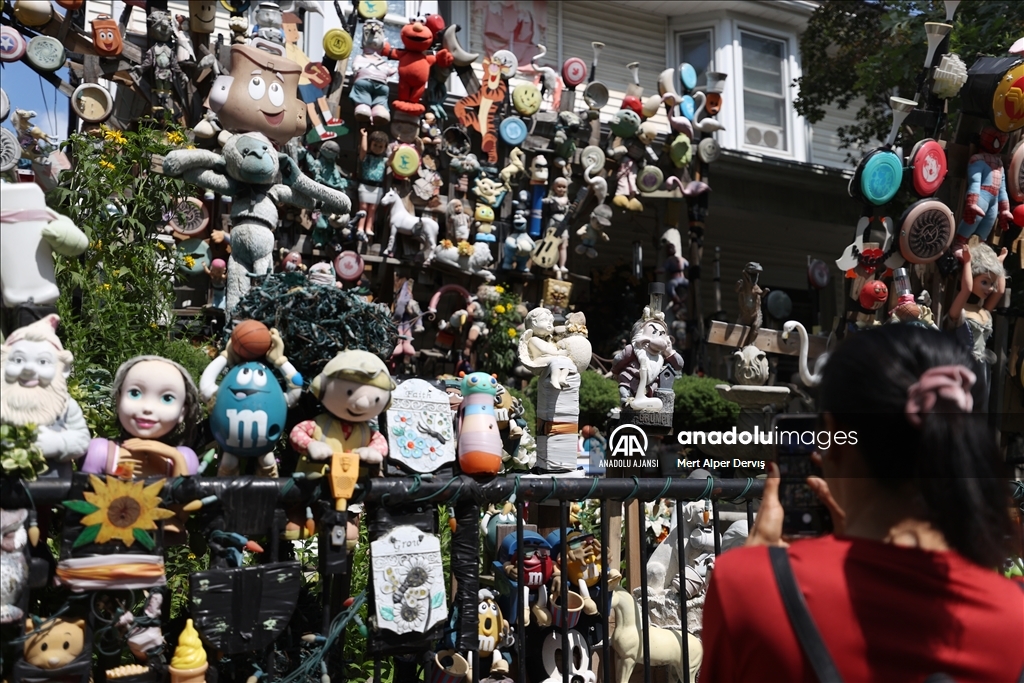 Toronto'daki 'Oyuncak Bebek Evi'