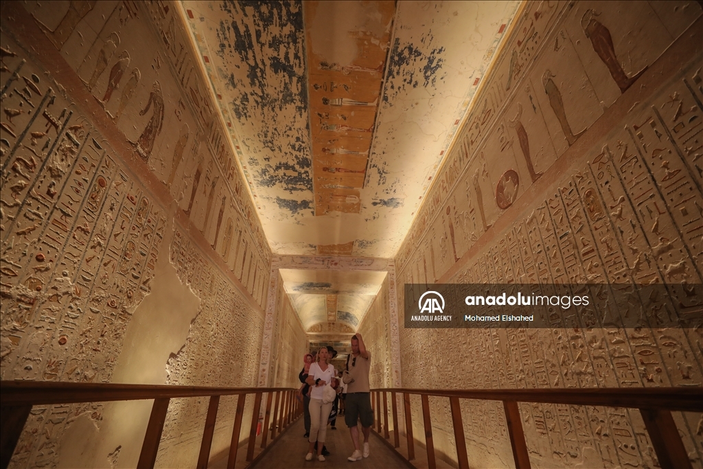 الأُقصر.. مقبرة رمسيس الرابع عبقرية فرعونية في وادي الملوك بمصر