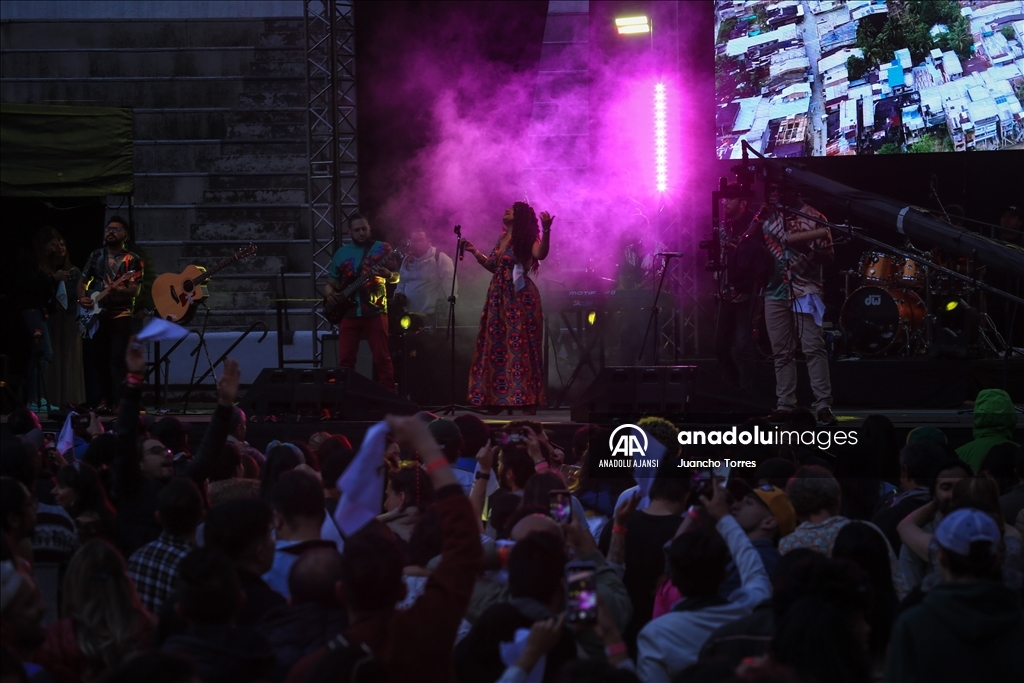 Kolombiya'nın başkenti Bogota'da Petronio Alvarez Pasifik Müzik Festivali düzenlendi