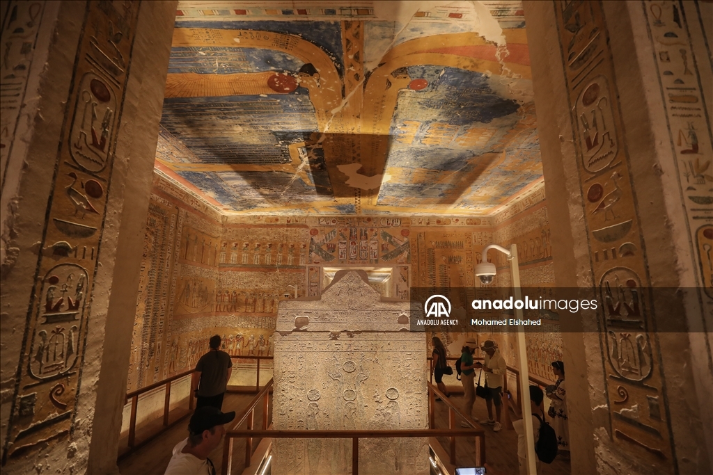 الأُقصر.. مقبرة رمسيس الرابع عبقرية فرعونية في وادي الملوك بمصر