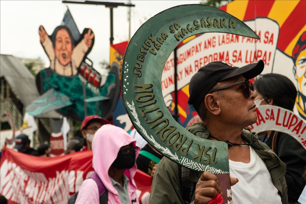 Various groups hold protest for extra wages, livelihoods, welfare and non-violence in Philippines