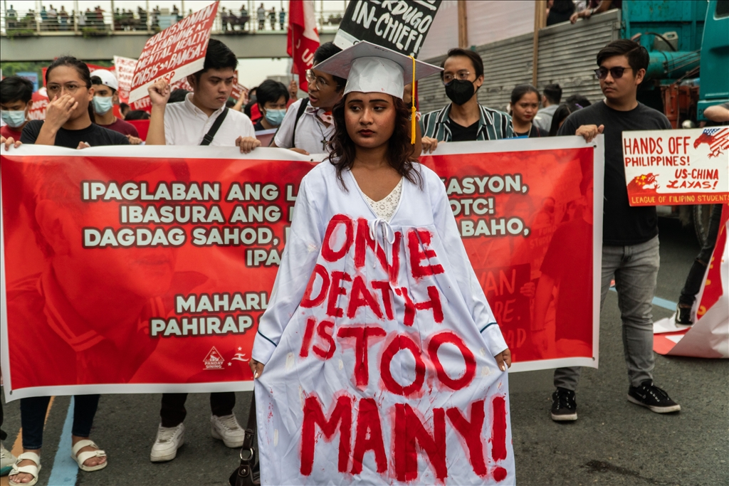 Various groups hold protest for extra wages, livelihoods, welfare and non-violence in Philippines
