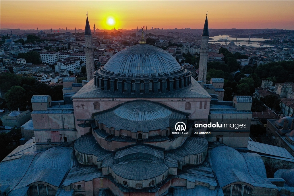 Yeniden ibadete açılan Ayasofya 3 yılda yaklaşık 21 milyon ziyaretçiyi ağırladı