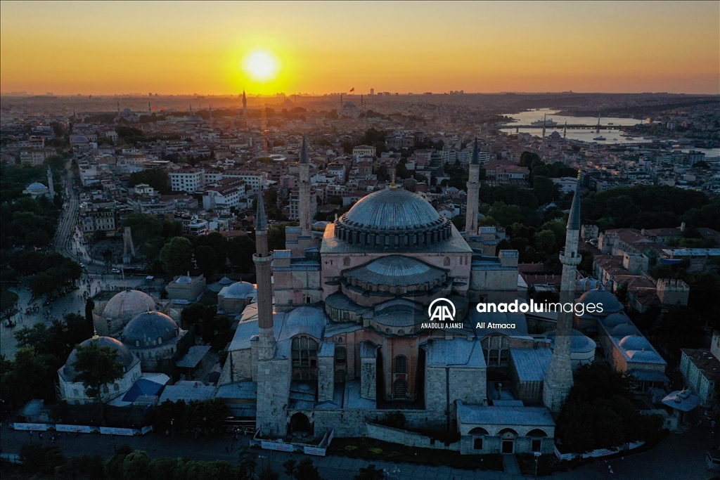 Yeniden ibadete açılan Ayasofya 3 yılda yaklaşık 21 milyon ziyaretçiyi ağırladı