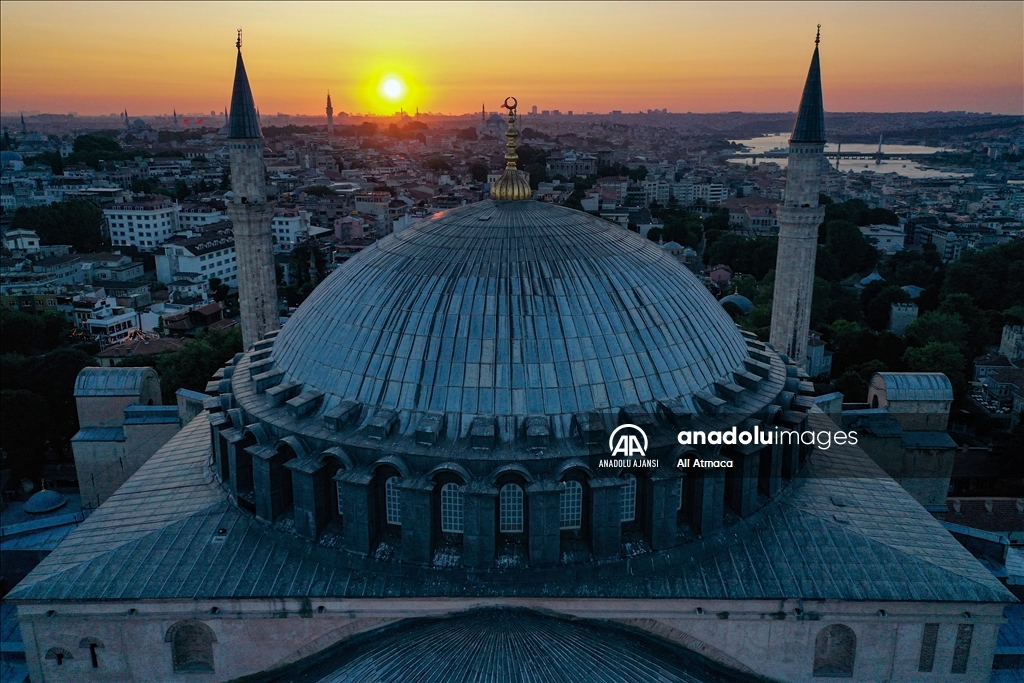 Yeniden ibadete açılan Ayasofya 3 yılda yaklaşık 21 milyon ziyaretçiyi ağırladı