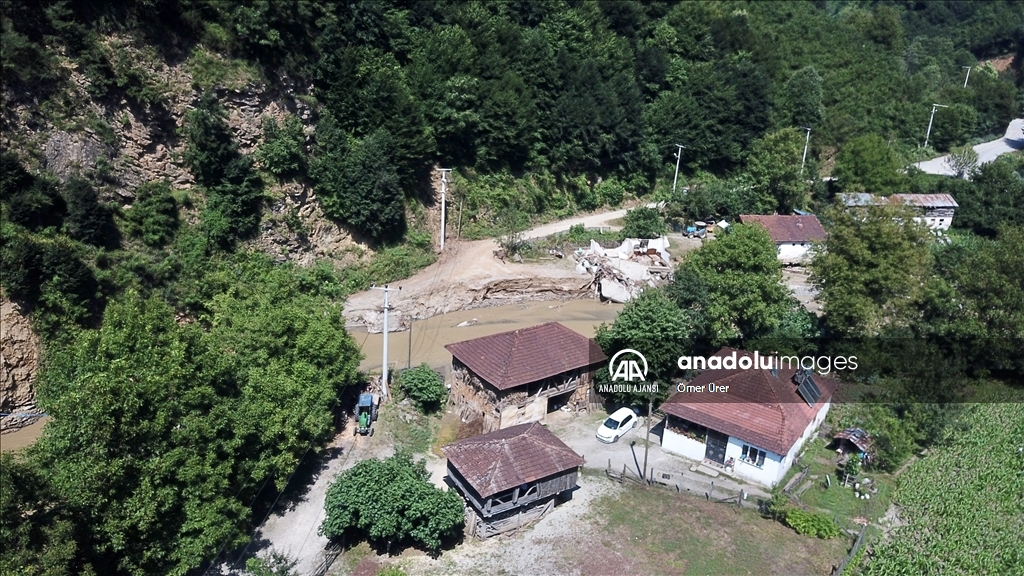 Düzce'deki selden etkilenen köyün sakinleri güvenli bir bölgeye taşınmak istiyor