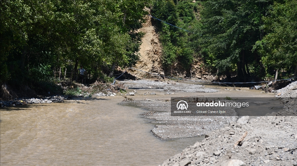 Düzce'deki selden etkilenen köyün sakinleri güvenli bir bölgeye taşınmak istiyor