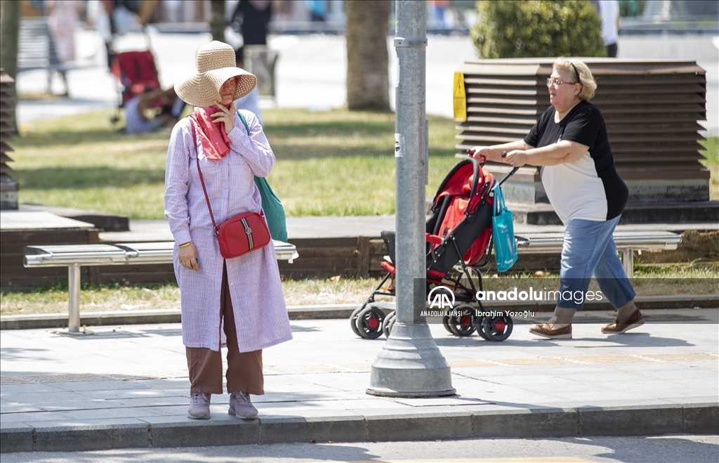 Sakarya'da sıcak hava etkili oluyor