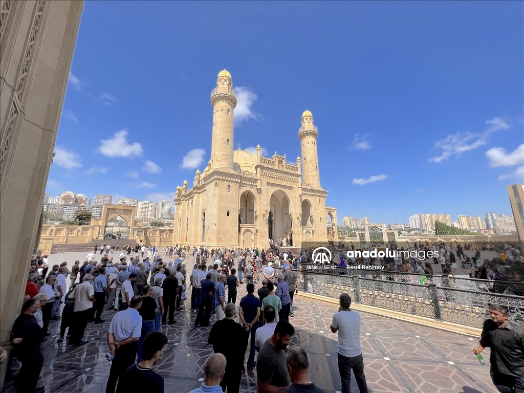 Muharram mourning procession in Baku