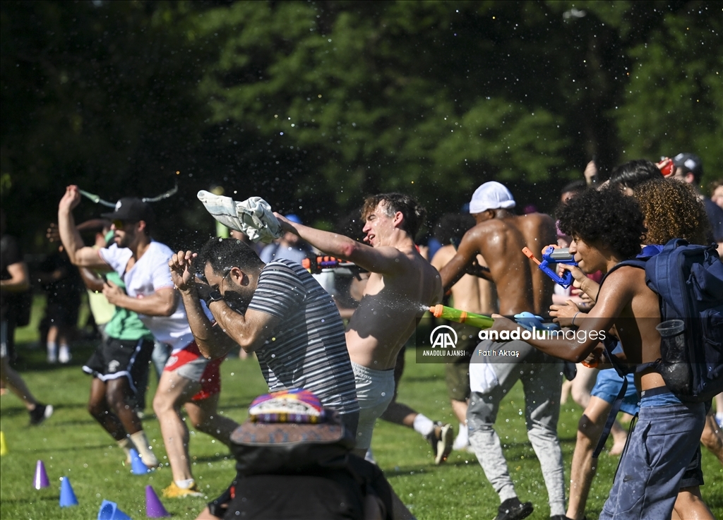 Central Park'ta su savaşı etkinliği