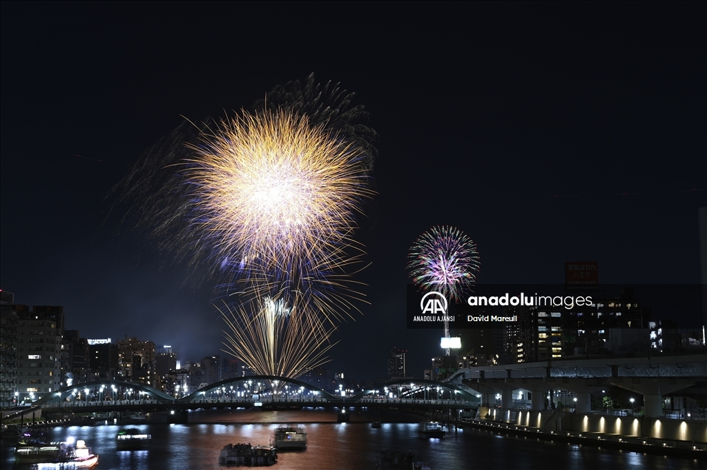 Tokyo'daki 2023 Sumidagawa Havai Fişek Festivali