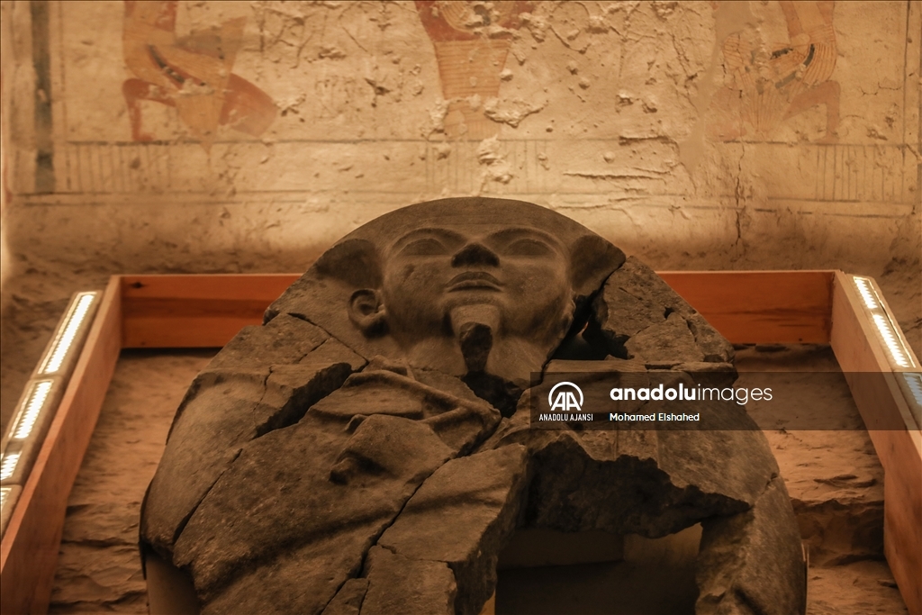 Luksor'daki 5. Ramses ve 6. Ramses'in mezarları
