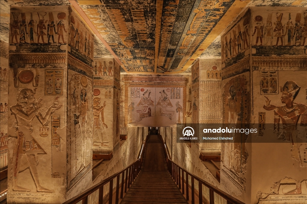Luksor'daki 5. Ramses ve 6. Ramses'in mezarları