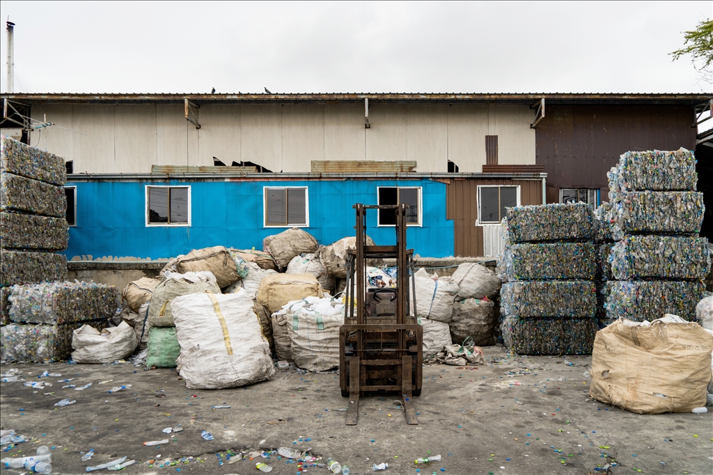 Plastic waste crisis in Thailand