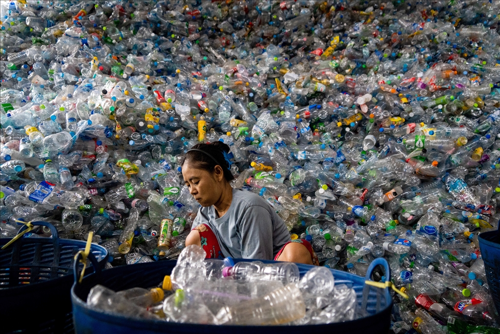 Plastic waste crisis in Thailand