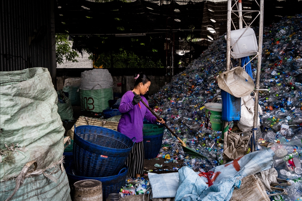 Plastic waste crisis in Thailand