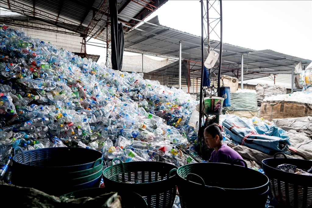 Plastic waste crisis in Thailand