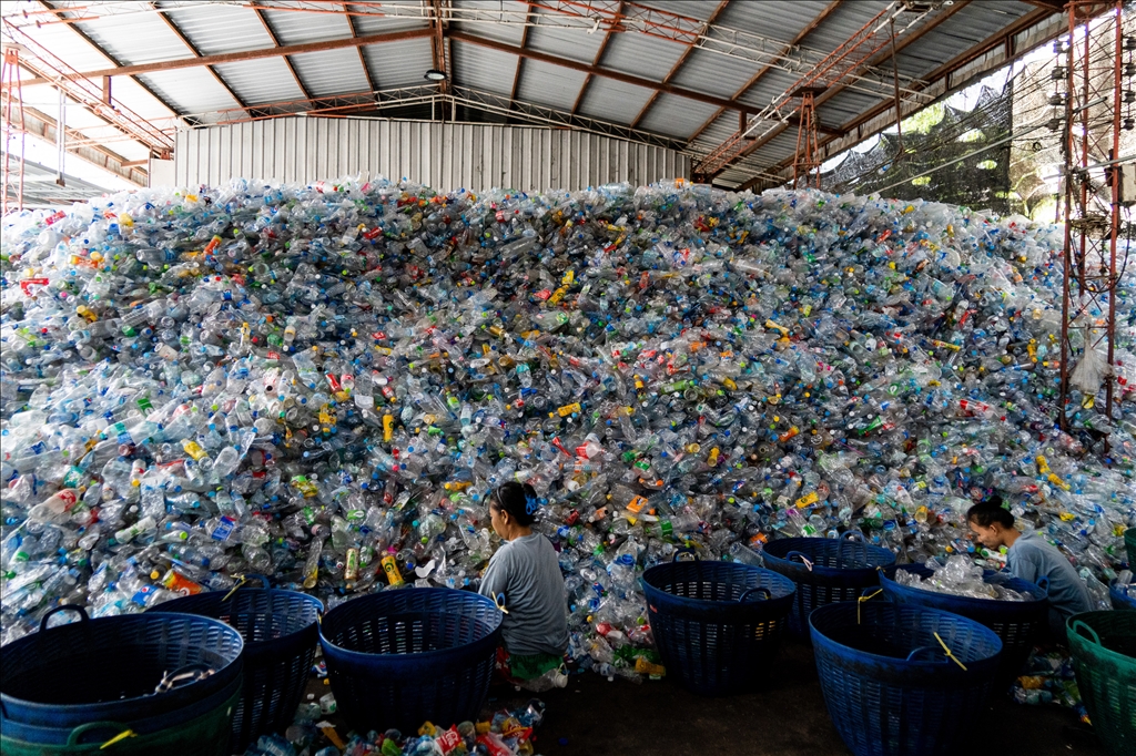 Plastic waste crisis in Thailand