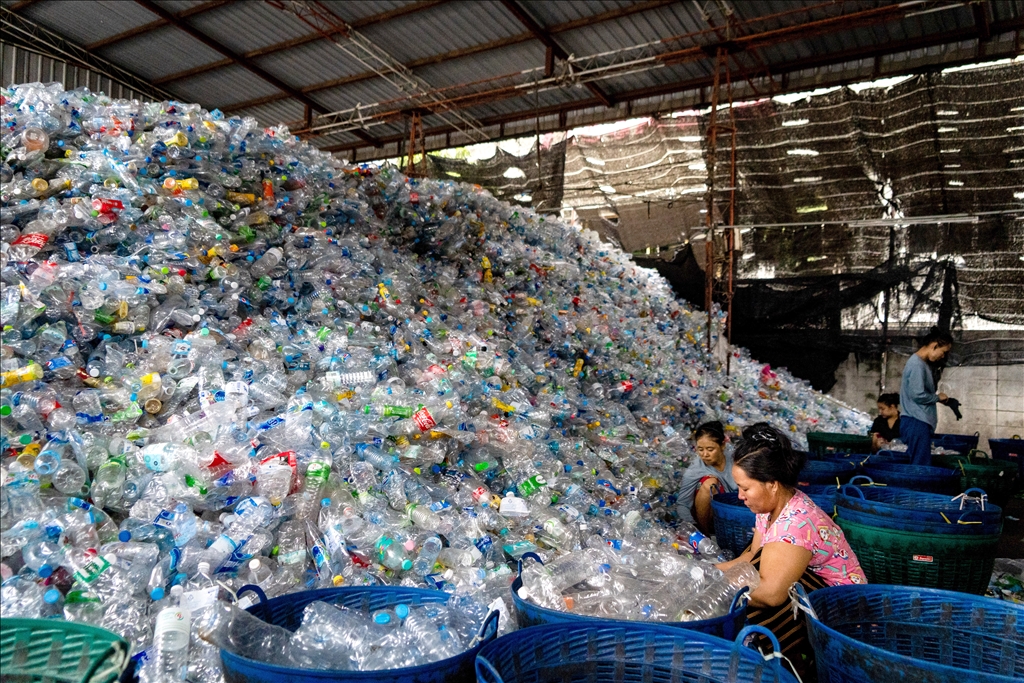 Plastic waste crisis in Thailand