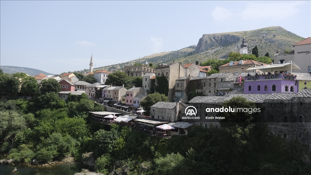 Neretva Nehri'nin gerdanlığı: Mostar Köprüsü