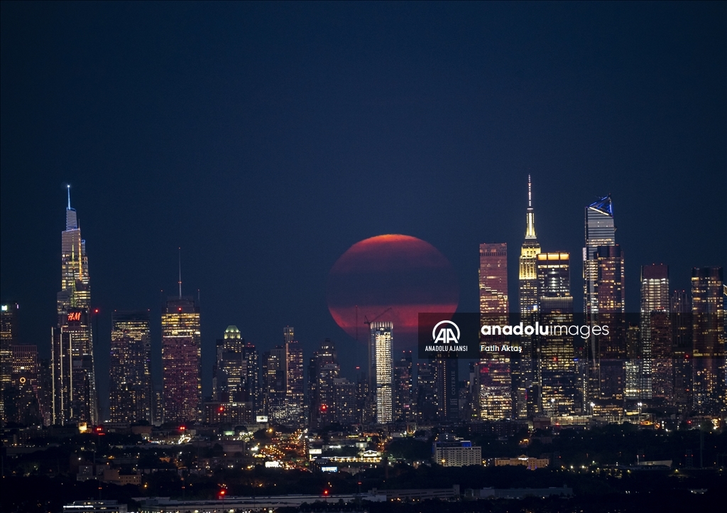 New York'ta Süper Ay