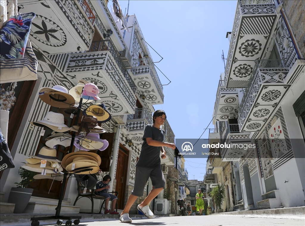 Daily life in Chios