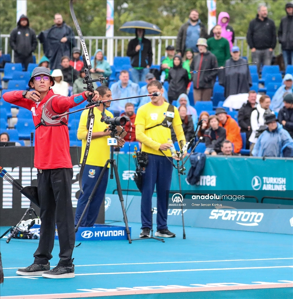 مته گازوز قهرمان مسابقات تیراندازی با کمان جهان شد