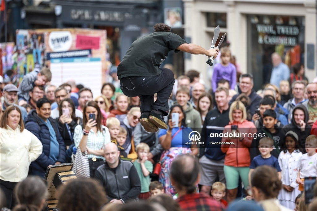 Dünyanın en büyük sahne sanatları festivali Fringe Festival Edinburgh'da düzenlendi
