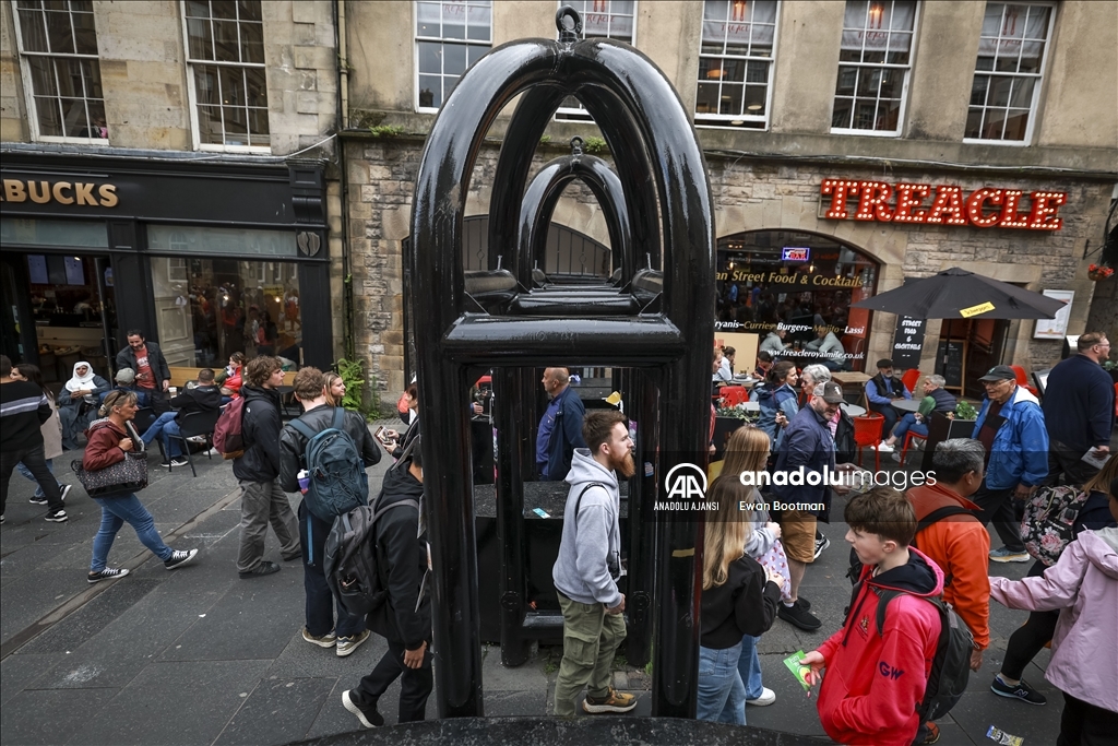 Dünyanın en büyük sahne sanatları festivali Fringe Festival Edinburgh'da düzenlendi