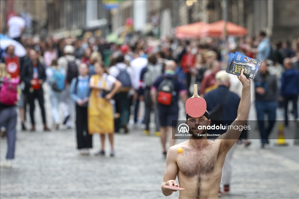 Dünyanın en büyük sahne sanatları festivali Fringe Festival Edinburgh'da düzenlendi