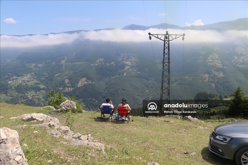 "شاهين قايا" التركية.. قمة الجمال قبلة لمتسلقي الجبال