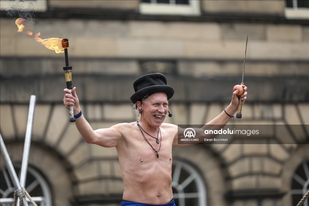 Dünyanın en büyük sahne sanatları festivali Fringe Festival Edinburgh'da düzenlendi