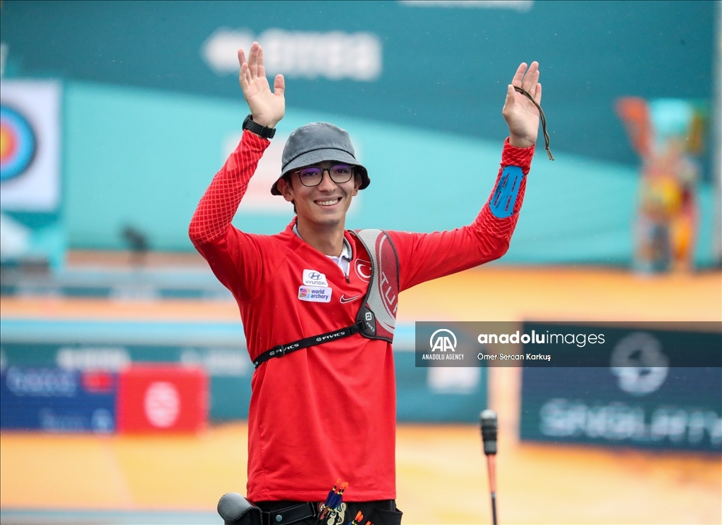 مته گازوز قهرمان مسابقات تیراندازی با کمان جهان شد