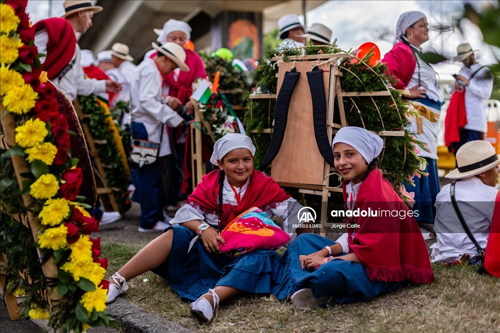 Kolombiya'daki Medellin Çiçek Festivali