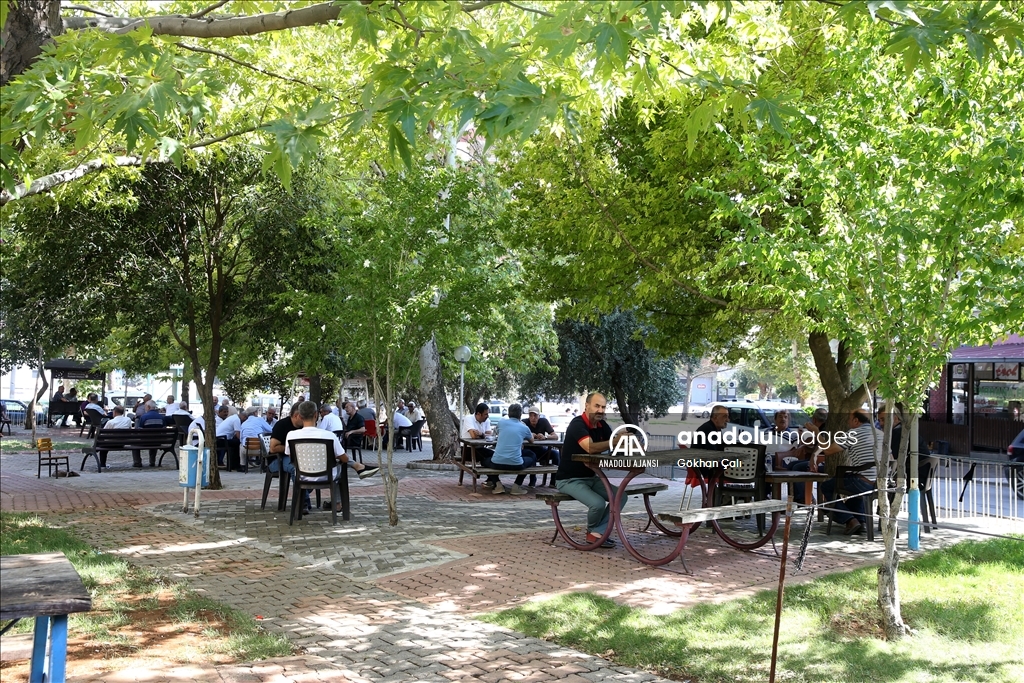 Kahramanmaraş'ta sıcak hava bunaltıyor