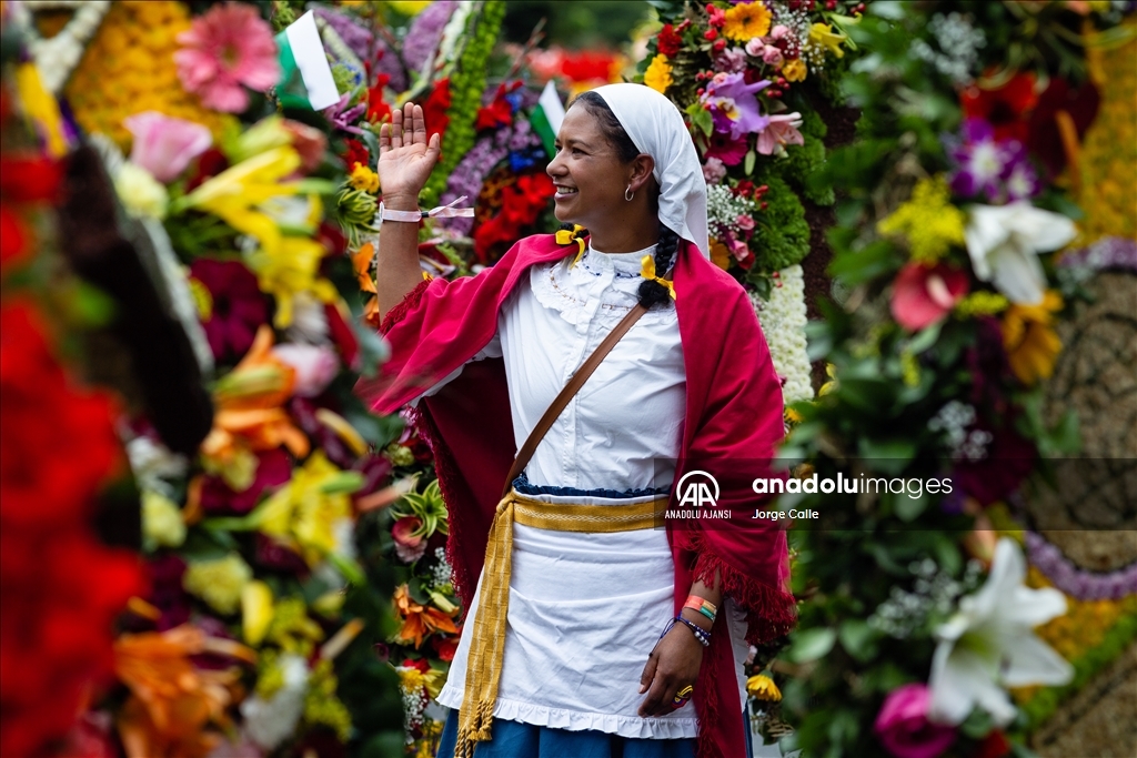 Kolombiya'daki Medellin Çiçek Festivali