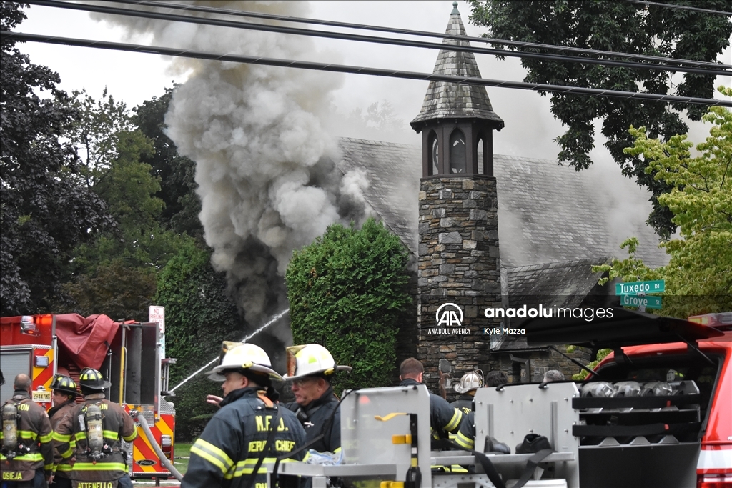 Fire breaks out at church in Montclair, New Jersey