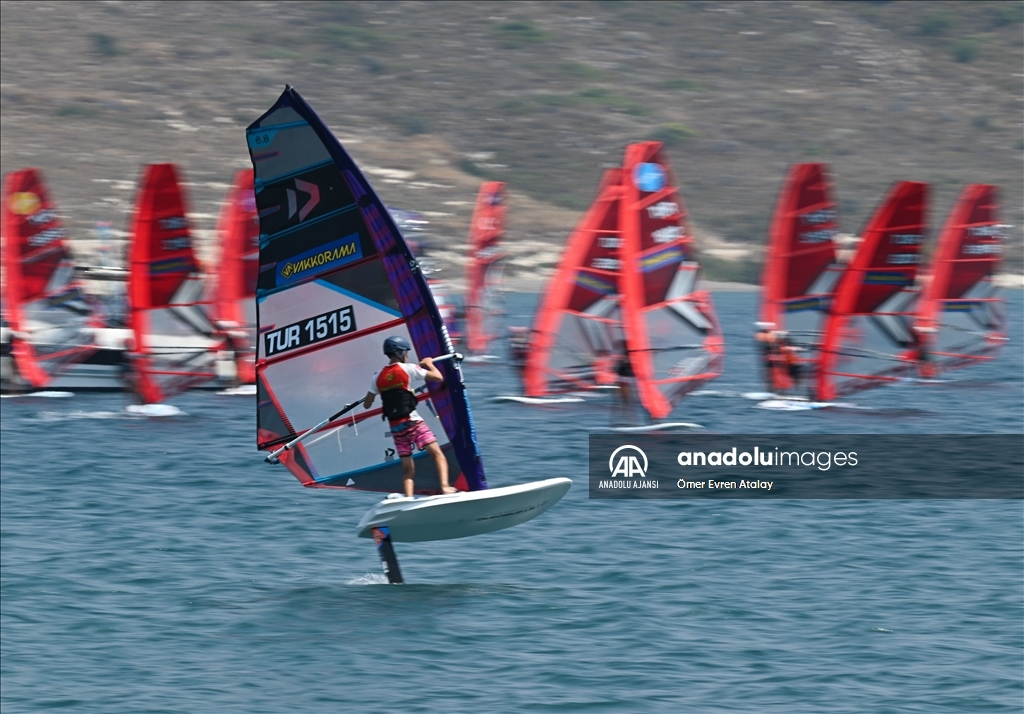 Türkiye Windsurf Şampiyonası, Alaçatı'da başladı