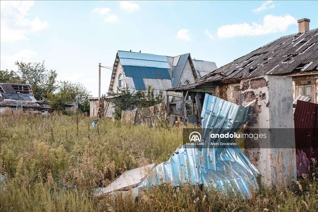 Ukrayna'nın Donetsk bölgesindeki sivillere insanı yardım dağıtıldı