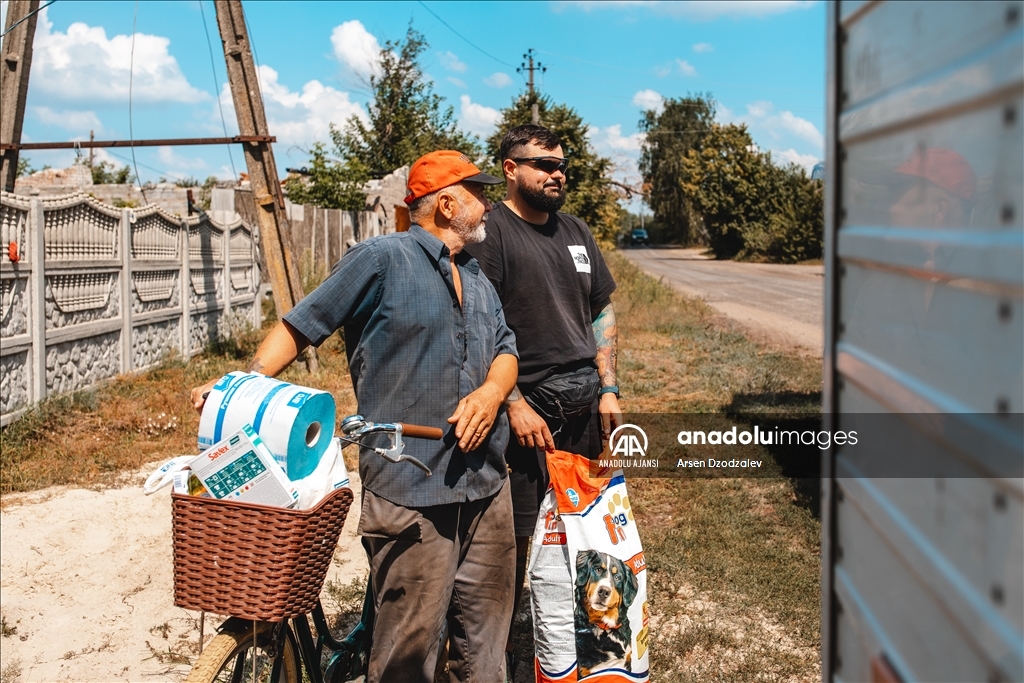 Ukrayna'nın Donetsk bölgesindeki sivillere insanı yardım dağıtıldı