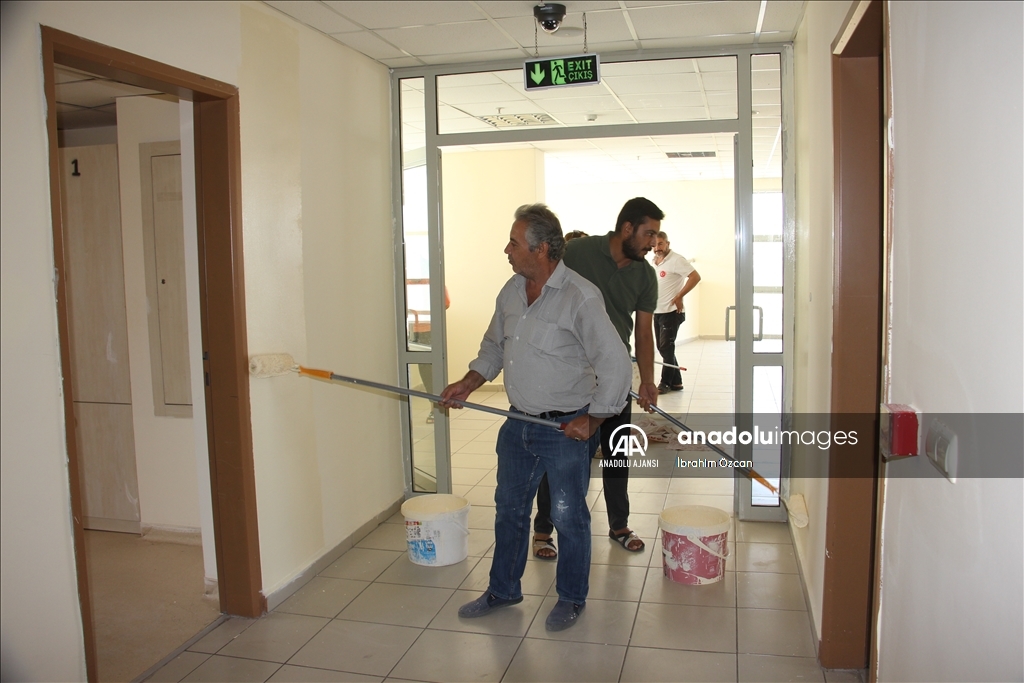 Kilis'te depremzedelere ev sahipliği yapan devlet yurtları yeni akademik yıla hazırlanıyor