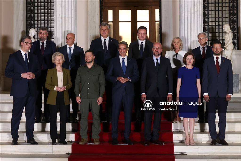 Greek PM Mitsotakis hosts dinner at Maximos Mansion in Athens