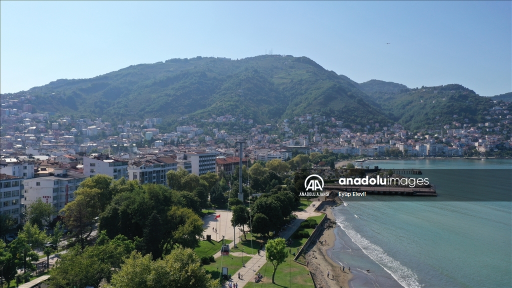 Turistler Boztepe'den manzara izlemeden Ordu'dan ayrılmıyor