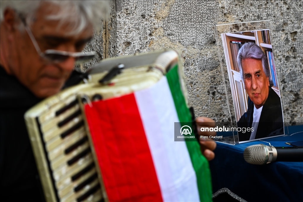 Ünlü "L'Italiano" şarkısının yorumcusu İtalyan müzisyen Cutugno hayatını kaybetti