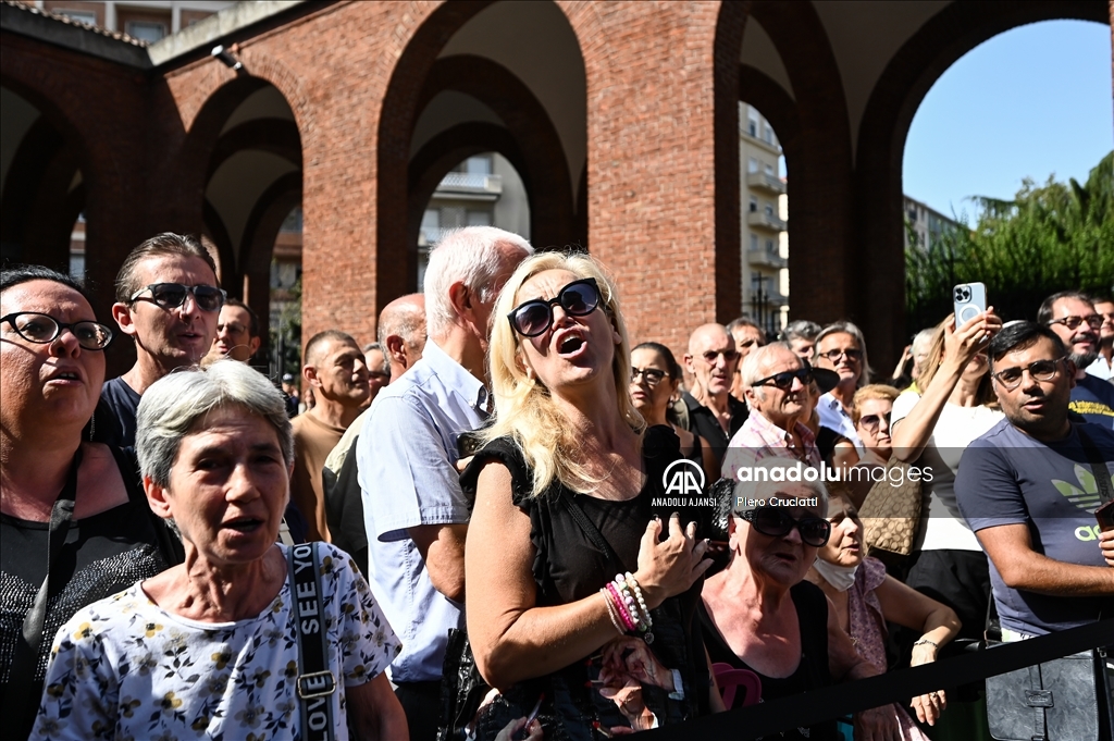 Ünlü "L'Italiano" şarkısının yorumcusu İtalyan müzisyen Cutugno hayatını kaybetti
