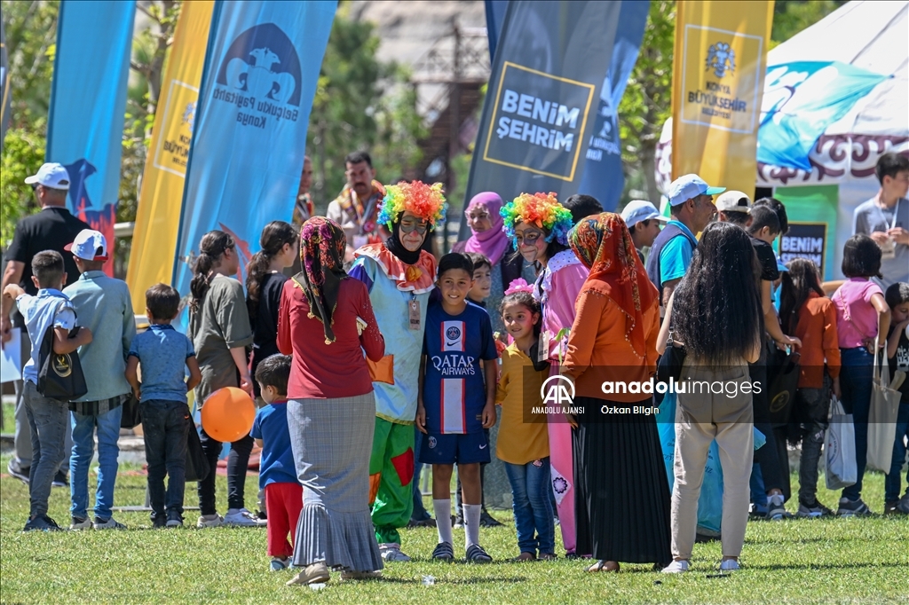 Ahlat'ta Malazgirt Zaferi'nin 952. yıl dönümü etkinlikleri başladı