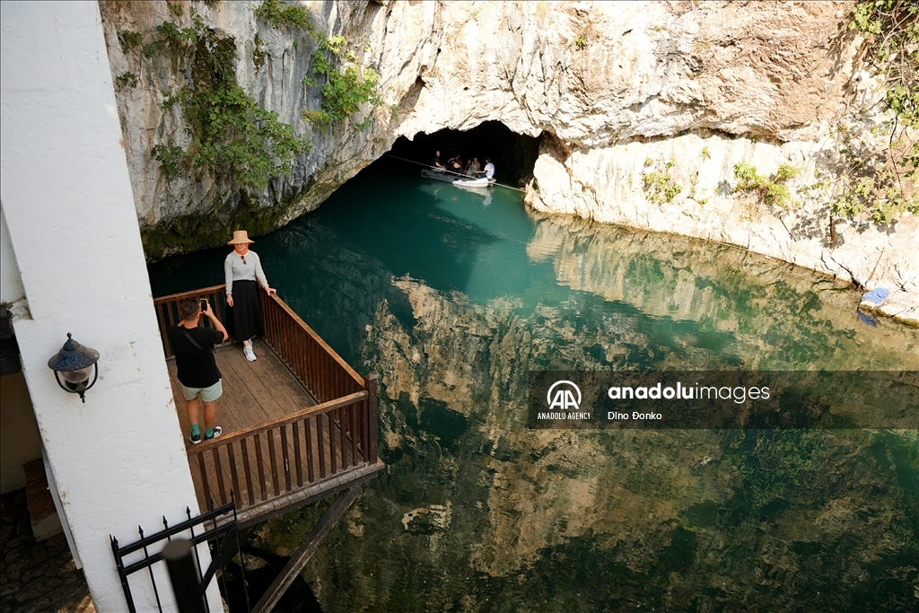Bh. turistički biser Blagaj: Tekija, Buna, utvrda, vile s bazenima...