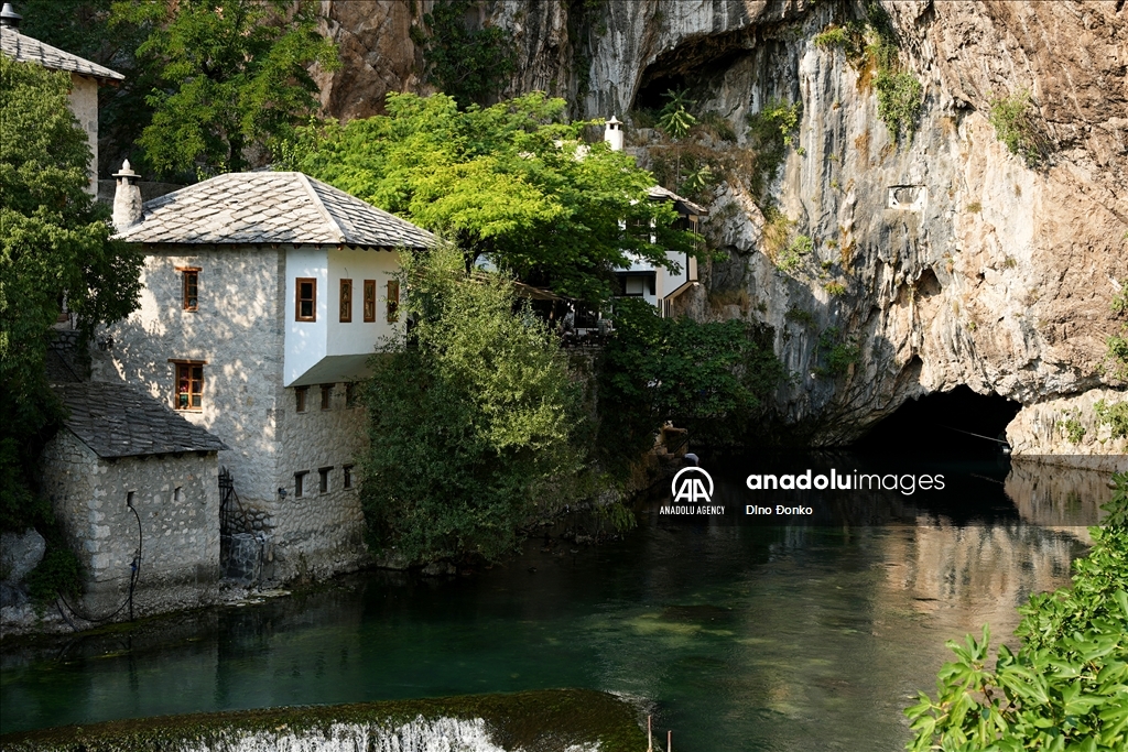 Bh. turistički biser Blagaj: Tekija, Buna, utvrda, vile s bazenima...