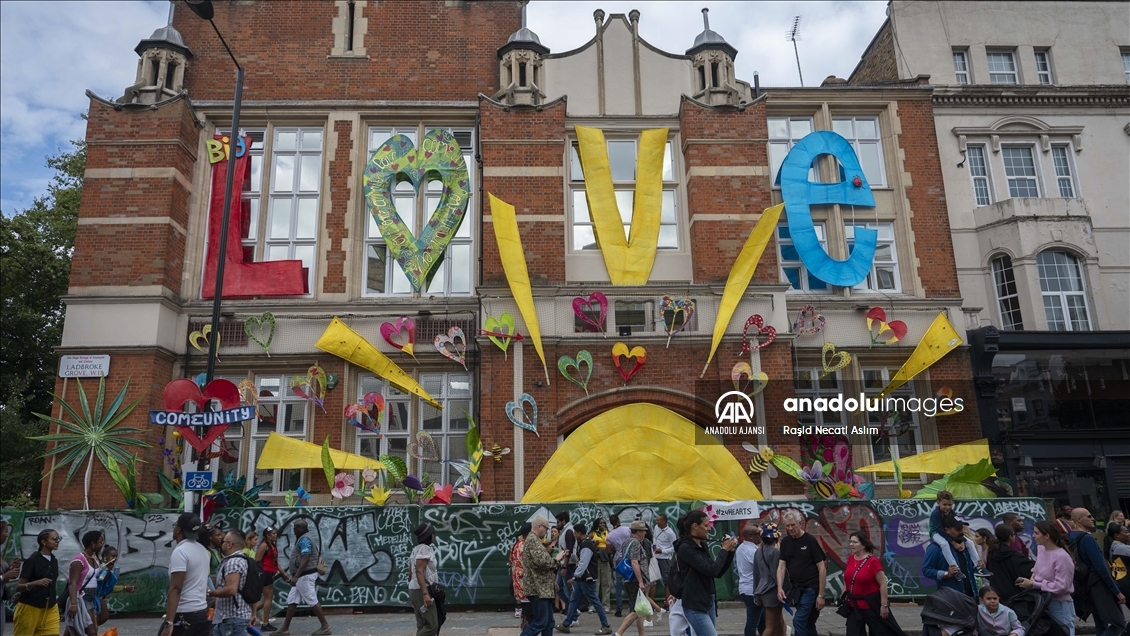 İngiltere'de "Notting Hill Karnavalı" düzenlendi